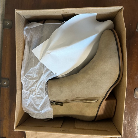 JABASIC NWT Women Ankle Boots Side Zipper Booties Low Heel Dress Boots size 8 - Picture 8 of 9